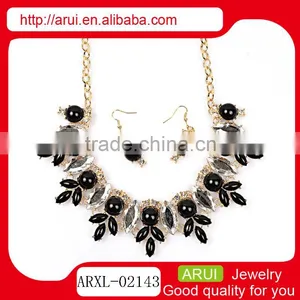 Bulk Colored Stones Choker Necklaces 2016 Crystal Statement Necklace thumbnail-1