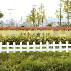 PVC Guardrail for Lawn thumbnail-1