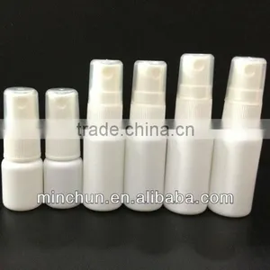 Plastic Spray Bottle With Mist Sprayer thumbnail-1
