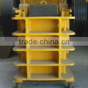 Screening and Crushing Equipment thumbnail-1