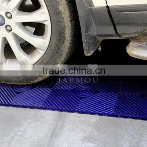Transversal Grating Tile Made in PP thumbnail-4