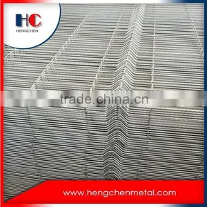 4x4 Welded Galvanized Wire Mesh Fence thumbnail-2