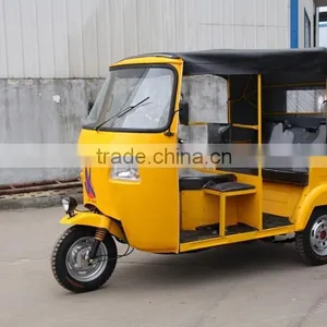 Tuk Tuk Bajaj Auto Rickshaw thumbnail-1