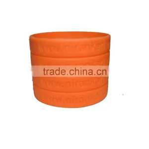 Promotional Item Silicone Wristband With Embossed Colored Logo, Bulk Cheap Europe Custom Silicone Bracelet In Solid Color thumbnail-1
