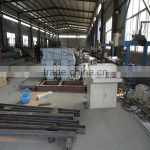 Newly Designed Energy Saving High Quality Wall Panel Sandwich Panel Production Line thumbnail-6