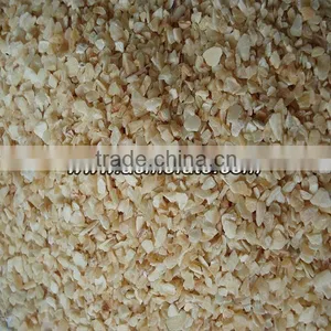 Top Grade Natural Garlic Flake thumbnail-2