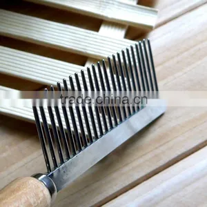 Pet Supply Coarse Teeth Dog Pet Grooming Comb thumbnail-3