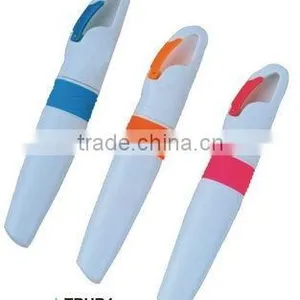 Highlighter Pen With Carabiner thumbnail-1