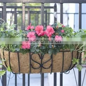 Iron Planter thumbnail-1