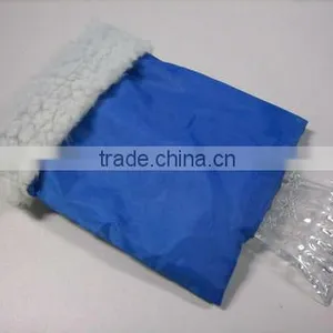 Warm Ice Scraper With Mitt/glove thumbnail-1