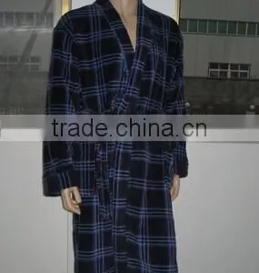Men's Checked Coral Fleece Bathrobe thumbnail-1