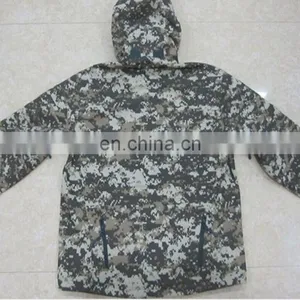 OEM Custom Fashion High Quality Men Camouflage Softshell Jacket thumbnail-2