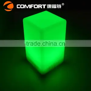 Recharging Colorful Battery Operated Square Led Table Lamp for Bar thumbnail-1