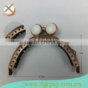 Love Deep Bronze Purse Semicircle Metal Frame With Two White Beads thumbnail-1