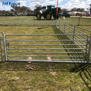 Hot Dip Galvanized Carbon Steel Powder Coated Eco-Friendly Livestock & Horse Safety Fencing 6ft Folding thumbnail-4