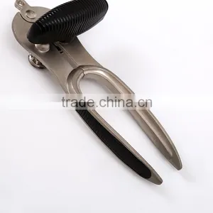 Wholesale Multifunctional Can Opener thumbnail-1