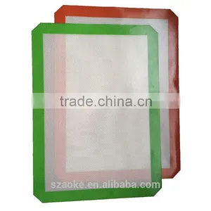 300x210mm 100% Food Grade Silicone Baking Anti-slip Mat thumbnail-1