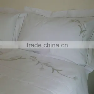 Hand Embroidery Bedding Set thumbnail-1