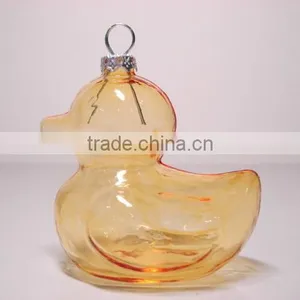Christmas Decorating Duck Ornament thumbnail-1