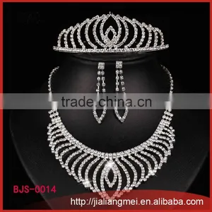 High Quality Fashion Model Elegant Bride Jewelry Set Big Statement Necklace Earring thumbnail-1