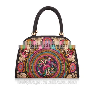 2016 Hot Sell Woman Fashion Handbag With Wooden Beads Bag Embroidery Handbag Vanity thumbnail-2