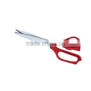Good Quality Ergonomic Scissors thumbnail-1