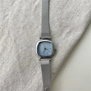 Chain Steel Belt Quartz Watch thumbnail-2