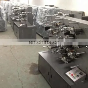 UGS1006 Impresora de Etiquetas Del Lavado Rotativa Textile Clothing Washable Apparel Label Rotary Letter Press Printer thumbnail-4