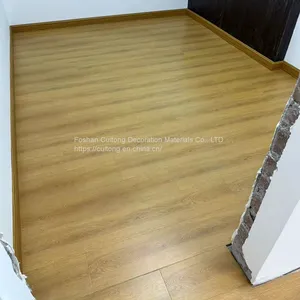 Wood Color Composite Wood Flooring Oak Grain Gray Laminate Floor 1.2 cm Foreign Trade MDF Floor Guangdong Spot Wholesale thumbnail-3