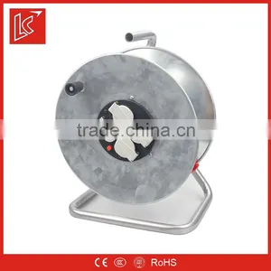 Hot Sale Waterproof Door 4 Cable Reel Socket With Thermal Protector thumbnail-2