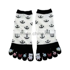 Attractive 5 Toe Socks thumbnail-2