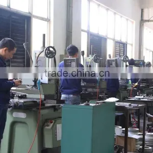 Mold Metal Locking Block thumbnail-5