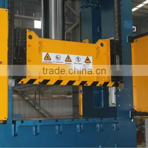HydraulicWith Over Load Protection Water Cooler Sheet Plate Olive Oil Press Machine With Light Curtain thumbnail-2