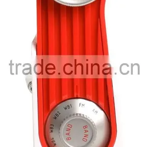 Dynamo Solar Lantern With Radio Camping Lantern thumbnail-2