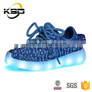2016 Hot Selling Yeezy Footwear LED Outsole LED Light Up Shoe thumbnail-2