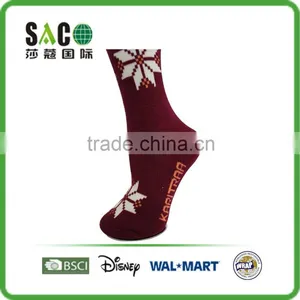 White Snow Pattern Red and White Stripe Garnet Knee-high Sports Socks thumbnail-4