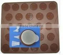 Easy Squeeze Macaron+27 Hole Macaron Pad thumbnail-1