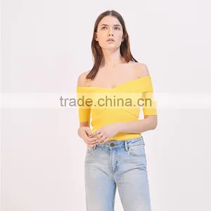 Elasticated Knit Crossover Shape V-neck Short Sleeves Strapless Tank thumbnail-3
