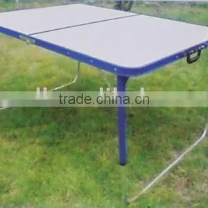Folding Table thumbnail-1