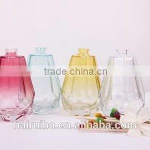 Decorative Fancy Empty Reed Diffuser Perfume Glass Bottles With Cork Top 4oz thumbnail-2