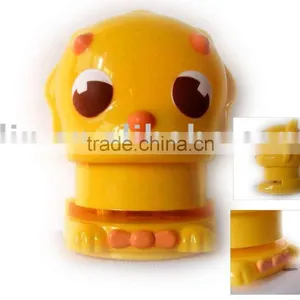 Mini Plastic Stapler thumbnail-1