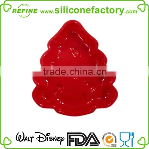 Heat Resistent Christmas Tree Shaped Silicone Mini Baking Mold thumbnail-3
