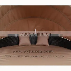 Rattan Furniture Round Lounge Rattan Daybed With Shade Cover thumbnail-3