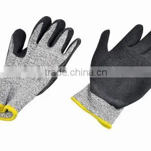 Wrinkled Latex Gloves in PE Bag thumbnail-1