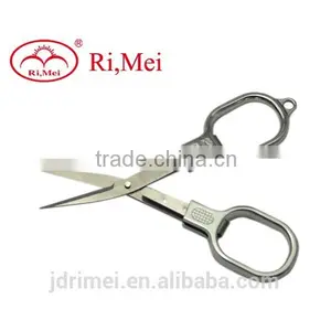 Wholesale Portable Traveling Scissors Made in China thumbnail-1