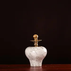 Gold Marbling White Luxury Chinese Jingdezhen Ceramic Vase With Gold Lid For Home Decor thumbnail-3