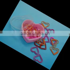 Sweet Shape Paper Clip in Heart Shape Plastic Box thumbnail-1