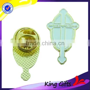 China Manufacturers Custom Made Metal Flower Shaped Lapel Pin thumbnail-3