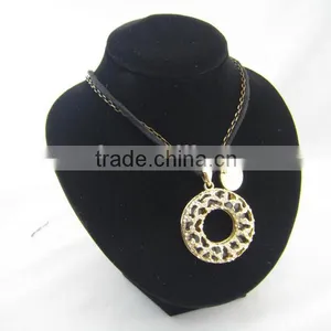 Handmade Jewelry Displays thumbnail-1
