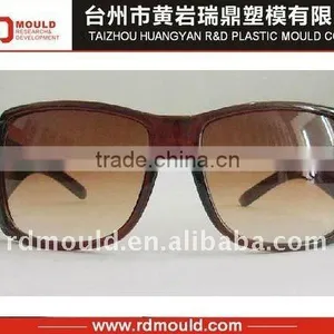 Plastic Glasses Injection Mould thumbnail-1